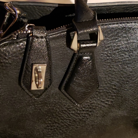 LATHER SHOULDER PURSUE - Picture 4 of 16